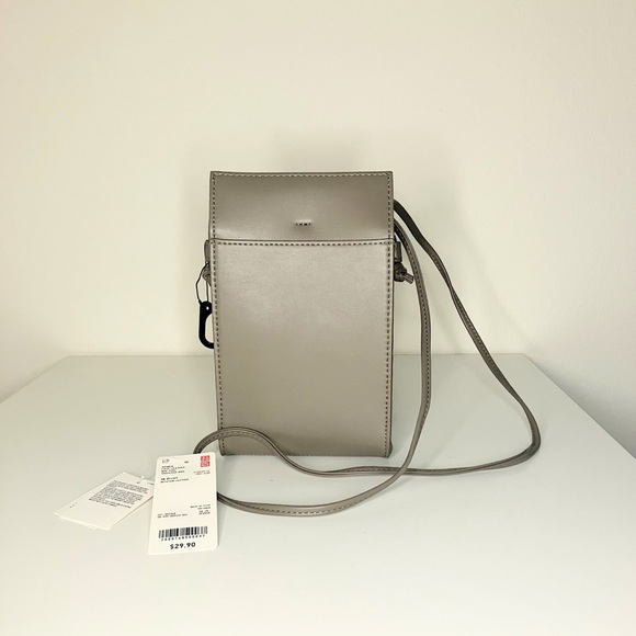 Uniqlo Faux-Leather Mini Tool Shoulder Bag in Taupe - Picture 2 of 5